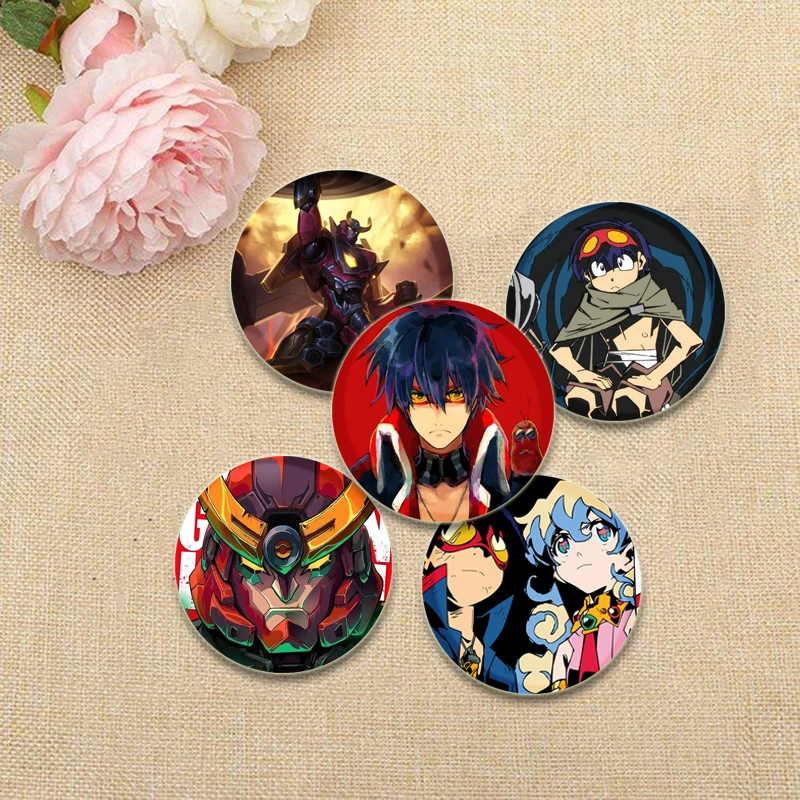 Anime Gurren Lagann HD Print Brooches Kamina Littner Yoko Nia Teppelin Cartoon Badge Round Display Lapel Pins Accessories Gift