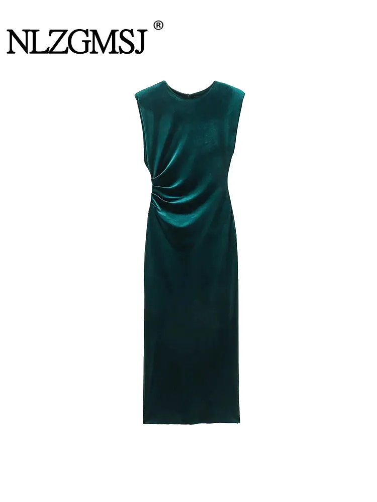 TRAF 2024 Green Velvet Long Dresses for Women Pleated Mid Dress Women Sleeveless Bodycon Dress Elegant Female Party Dress