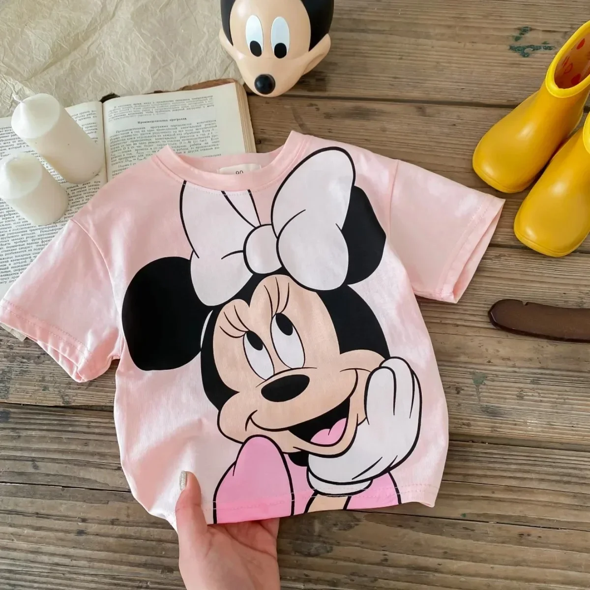 Disney Minnie Cute Girls T-Shirt 2024 Summer Clothing Short Sleeve Cartoon T-Shirt Top Children\'s Clothing Boy Mickey T-Shirt