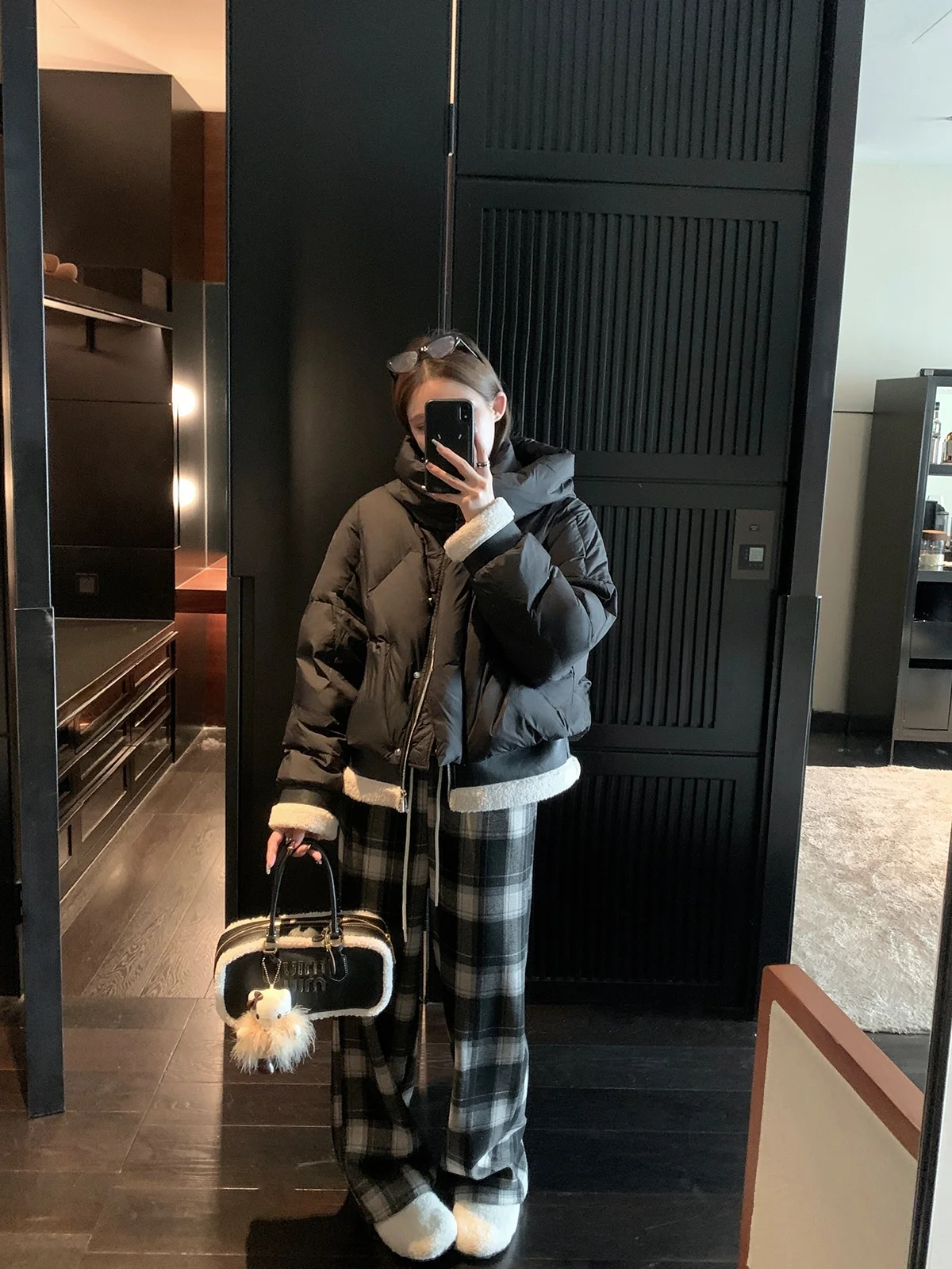 

Зимнее женское пальто Thiened Queen90 из белого пуха и натуральной кожи, теплый пуховик-бомбер с капюшоном для повседневной носки