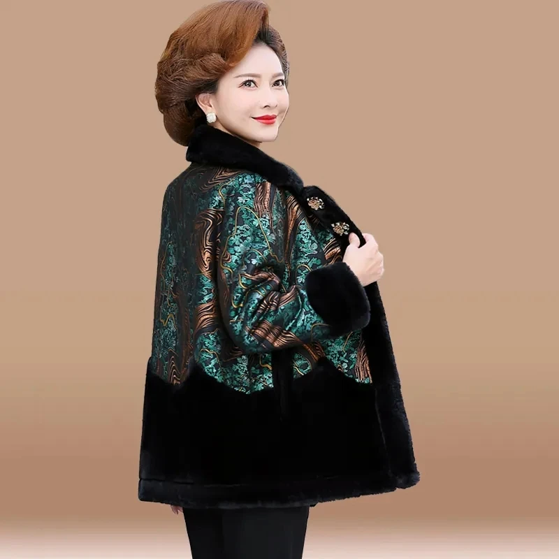 ใหม่ฤดูใบไม้ร่วงฤดูหนาวเสื้อขนสัตว์ Faux วัยกลางคนผู้สูงอายุแม่ Mink เสื้อผู้หญิง High End Thicken WARM Velvet Overcoat