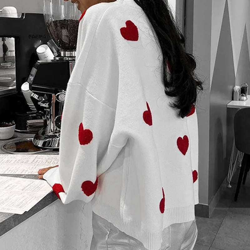 2024 Women Oversized Love Heart O Neck Knit Sweater Lady Thickened Fashion  Long-Sleeved Pullover Sweaters