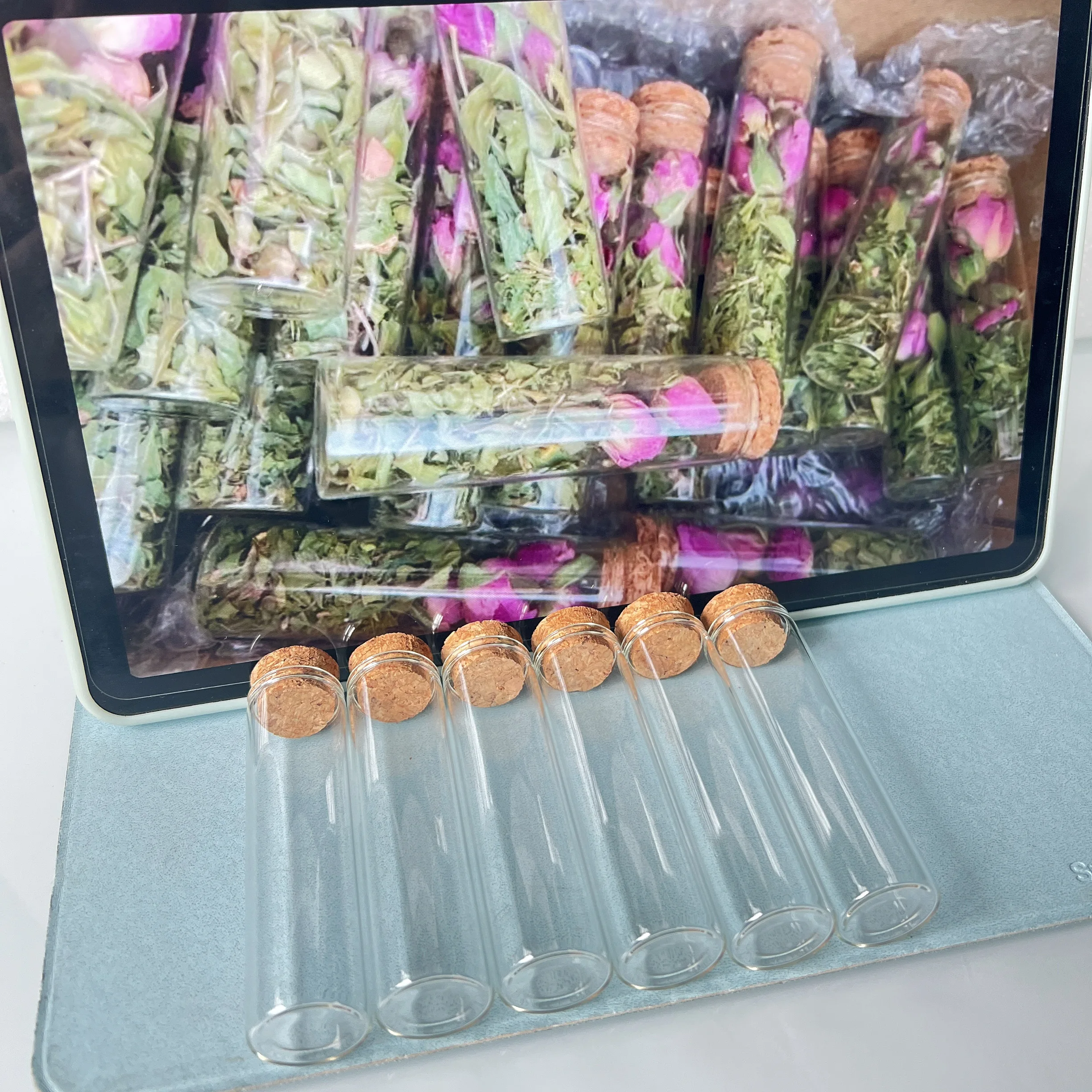 50 pcs 17x22x80mm Glass Bottles Cork Stopper Mini Test Tube Jars Tiny Containers for DIY Crafts Wishing Bottles Wedding Favors
