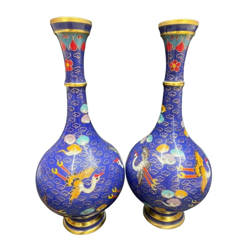 Antique and old 27cm high-purity copper tire, a pair of gilt filigree enamel vases, copper handicraft ornaments