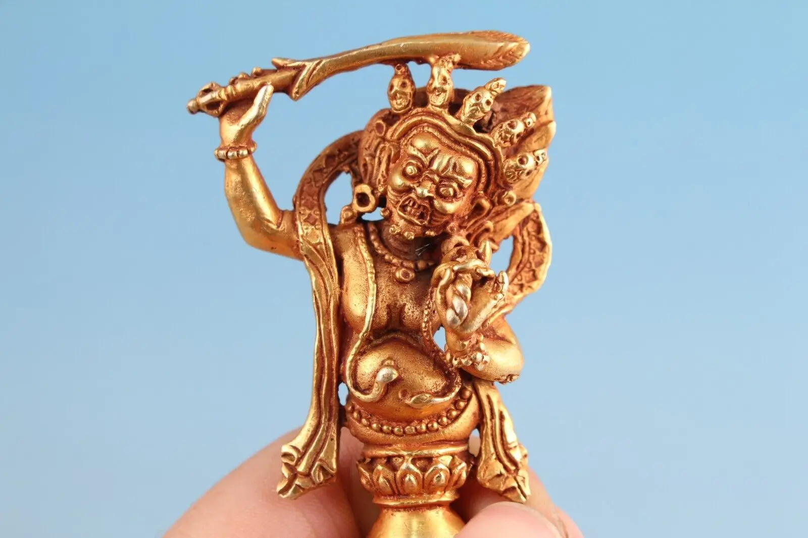 Asian tibet copper plate gold buddha magic statue ward off evil spirits