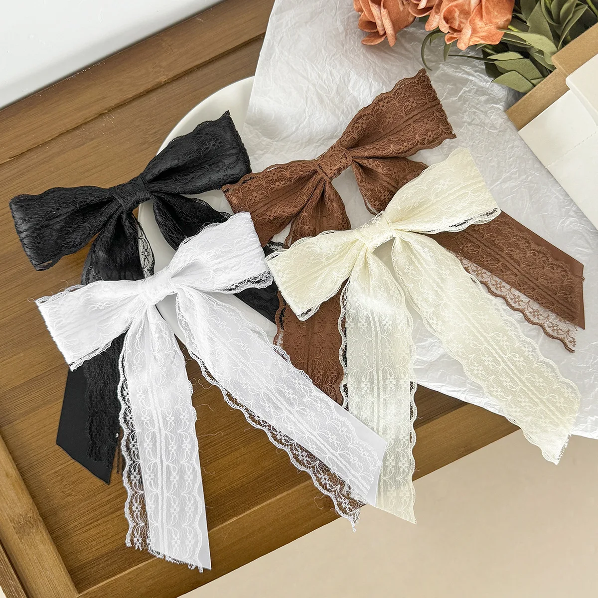 

Retro Forest Aesthetic Lace Bow Hair Spring Clip for Girl Sweet Jacquard Back of The Head Clip for Women INS Hair Accessory