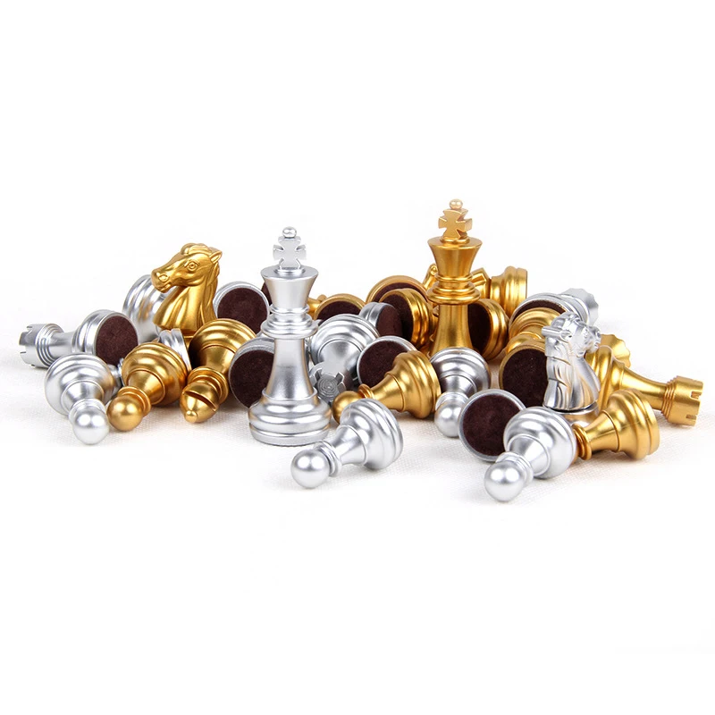32 Pcs Magnetic Chess Pieces Wood-Plastic Chessman Bottom Flocking Cloth Black White Gold Silver Spare Chess Game Accessories
