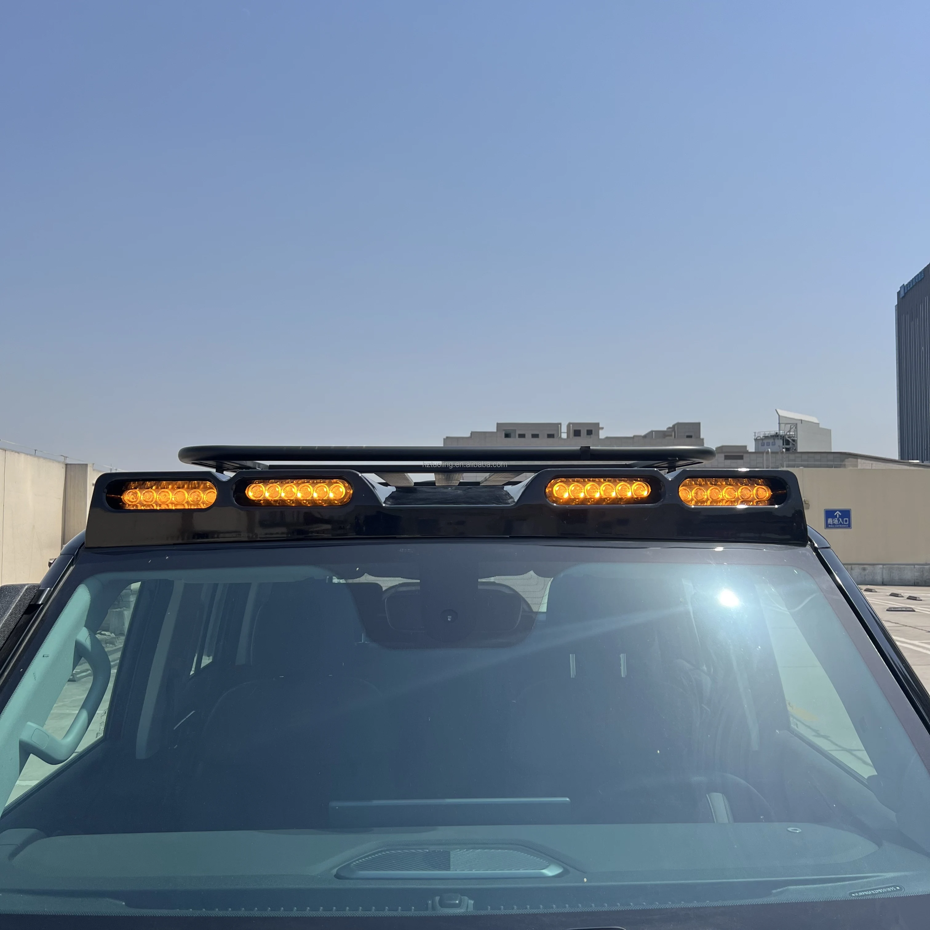 Off-Road Accessories White Defender Style Four-Lamp Roof Light For Jetour Traveler T2 Car Accessories Body Kits LED Spotlight