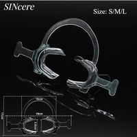 Retractor de labio y mejilla en forma de C, abridor de boca Dental de plástico, labio Intraoral de diente transparente con mango, herramienta de dentista, 1 Uds.