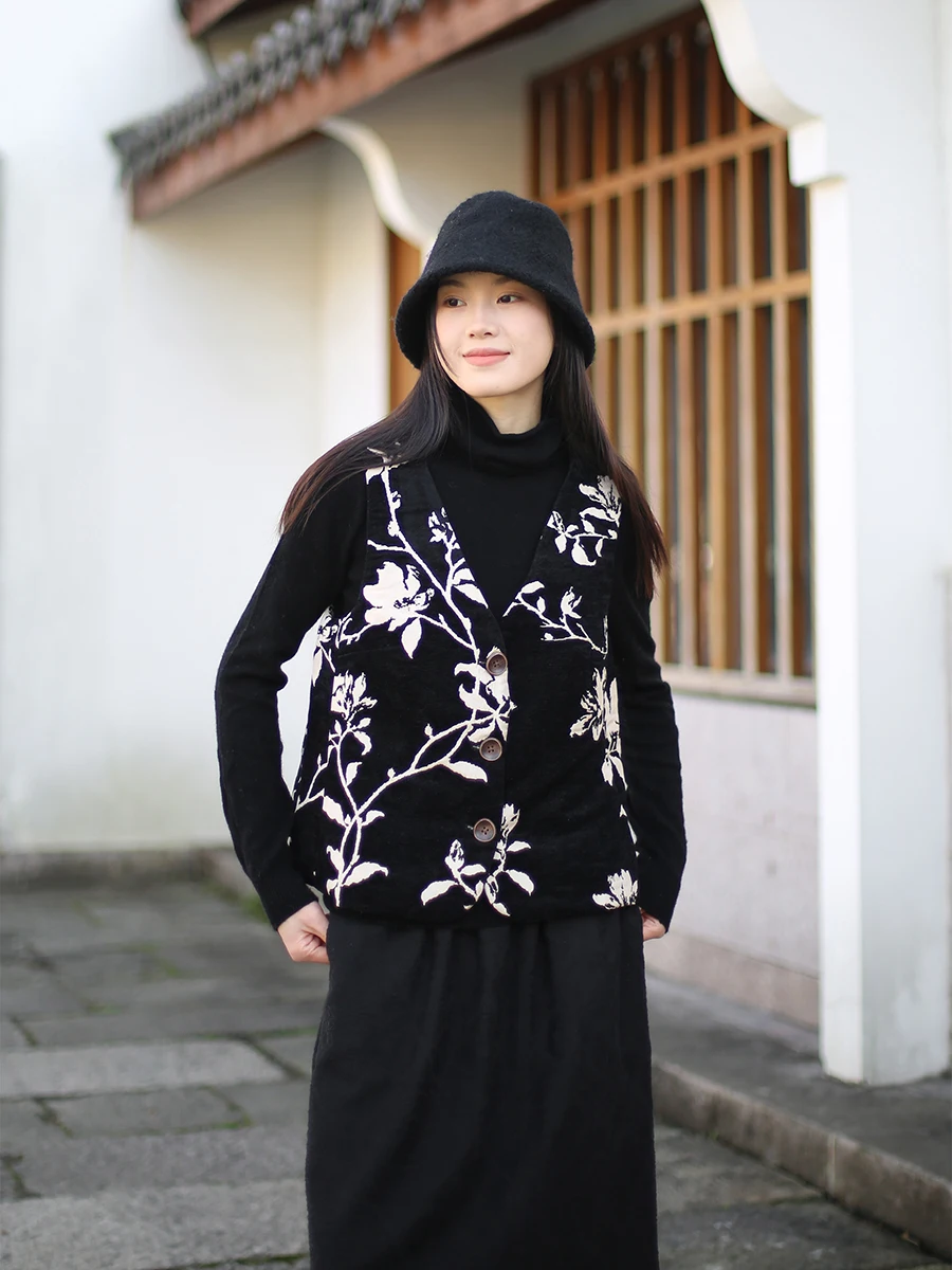 

Loose V-Ne Svel Women's Vest 2024 Autumn Winter New Sle Artistic Retro Design Polyester Fabric Button Detail