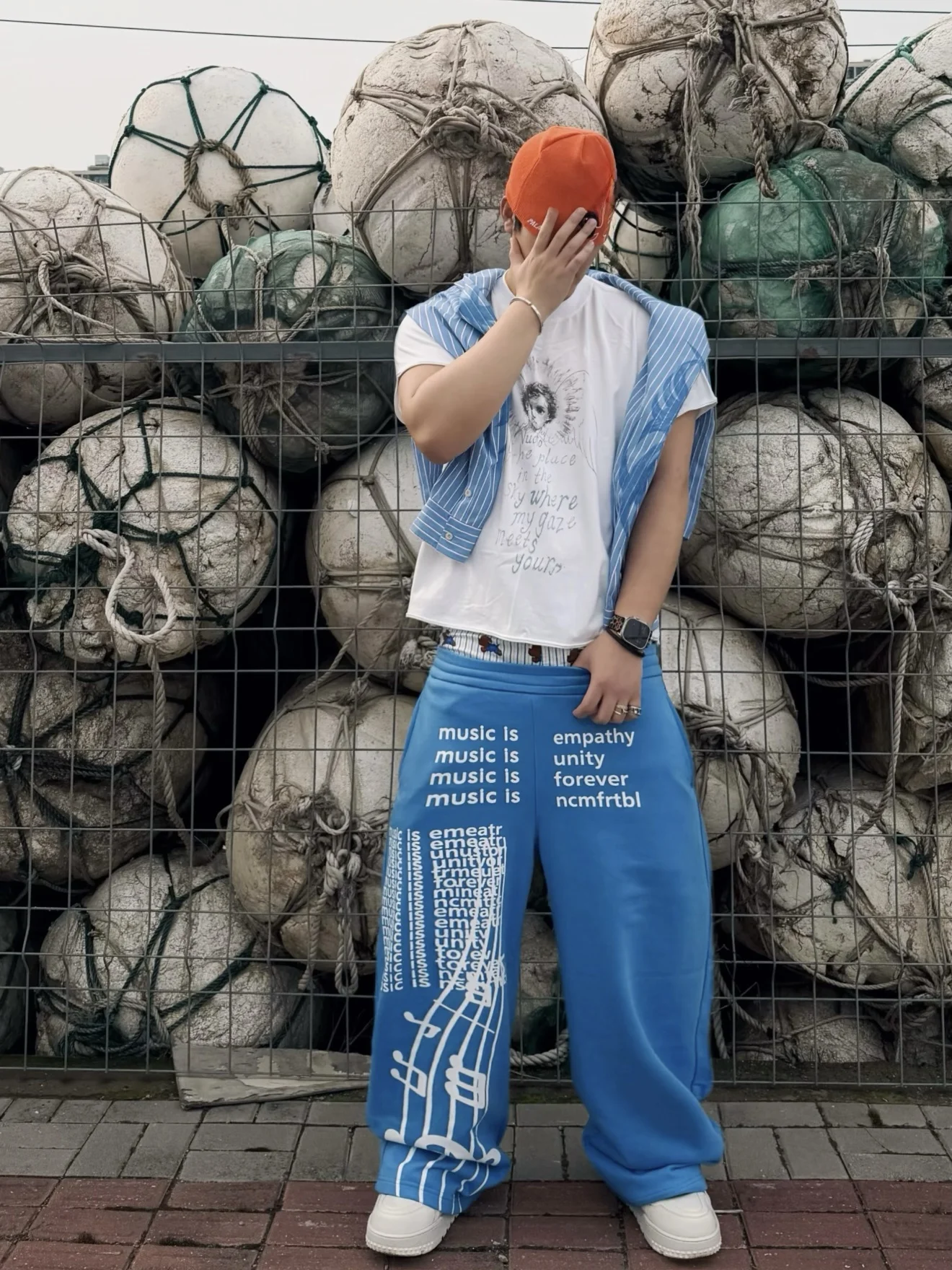 No image