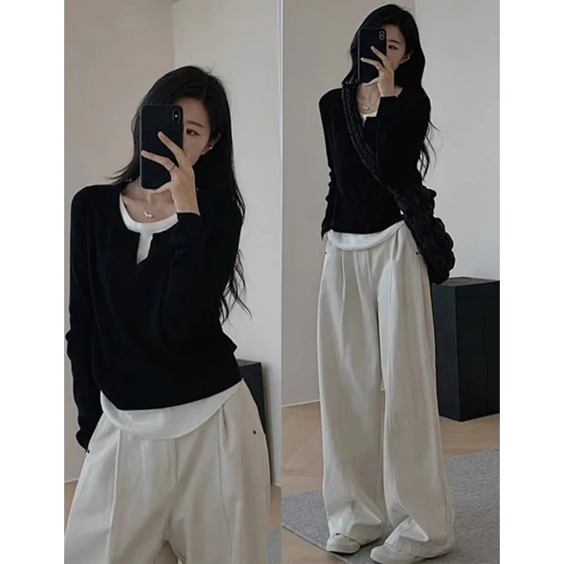 Fake Two-piece V-neck Long-sleeved T-shirt for Women Tees Early Autumn Slim Slimming Bottoming Shirt