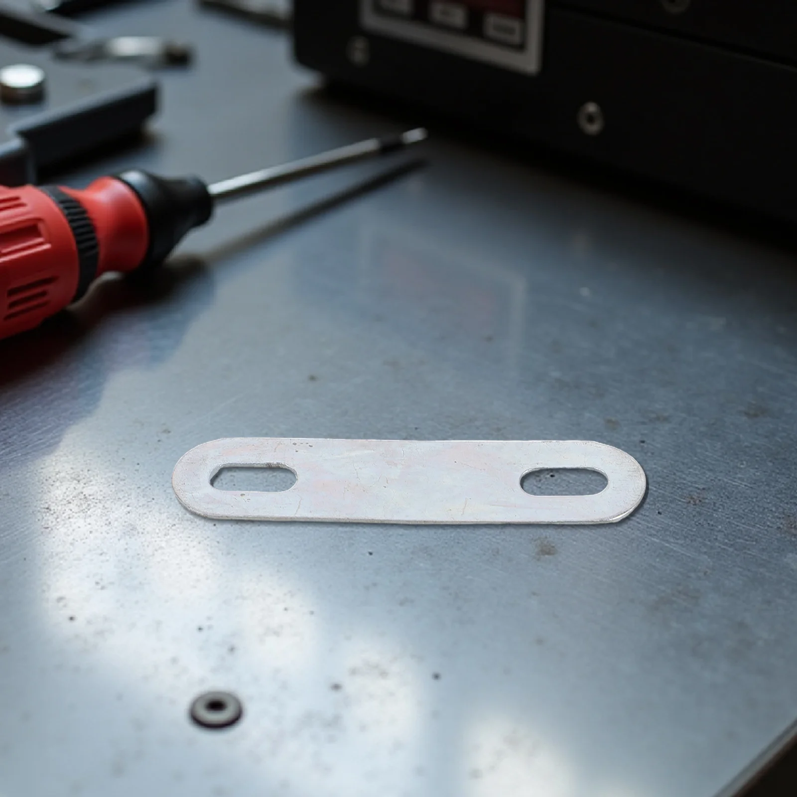 

50Pcs Bicycle Basket Mounting Plate - Metal Bike Rear Rack Adapter Kit for Secure Basket Fixing on Mountain Folding Electric