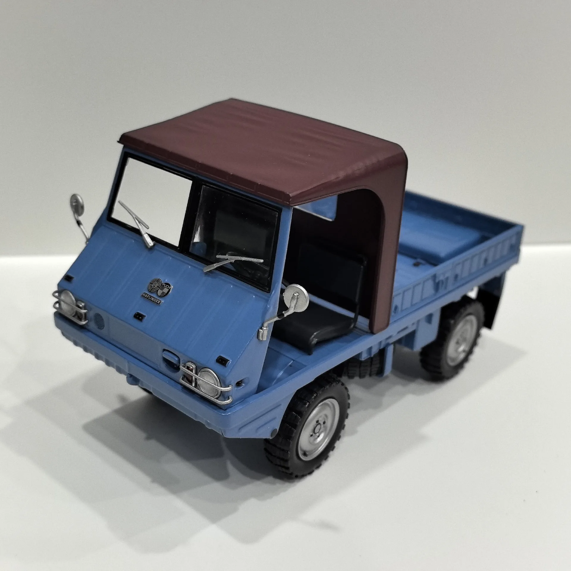 ไดแคสต์ Schuco 1:18 Scale Steyr Puch Haflinger รถรุ่นอัลลอยด์ของเล่นสะสมของขวัญของที่ระลึกเครื่องประดับ