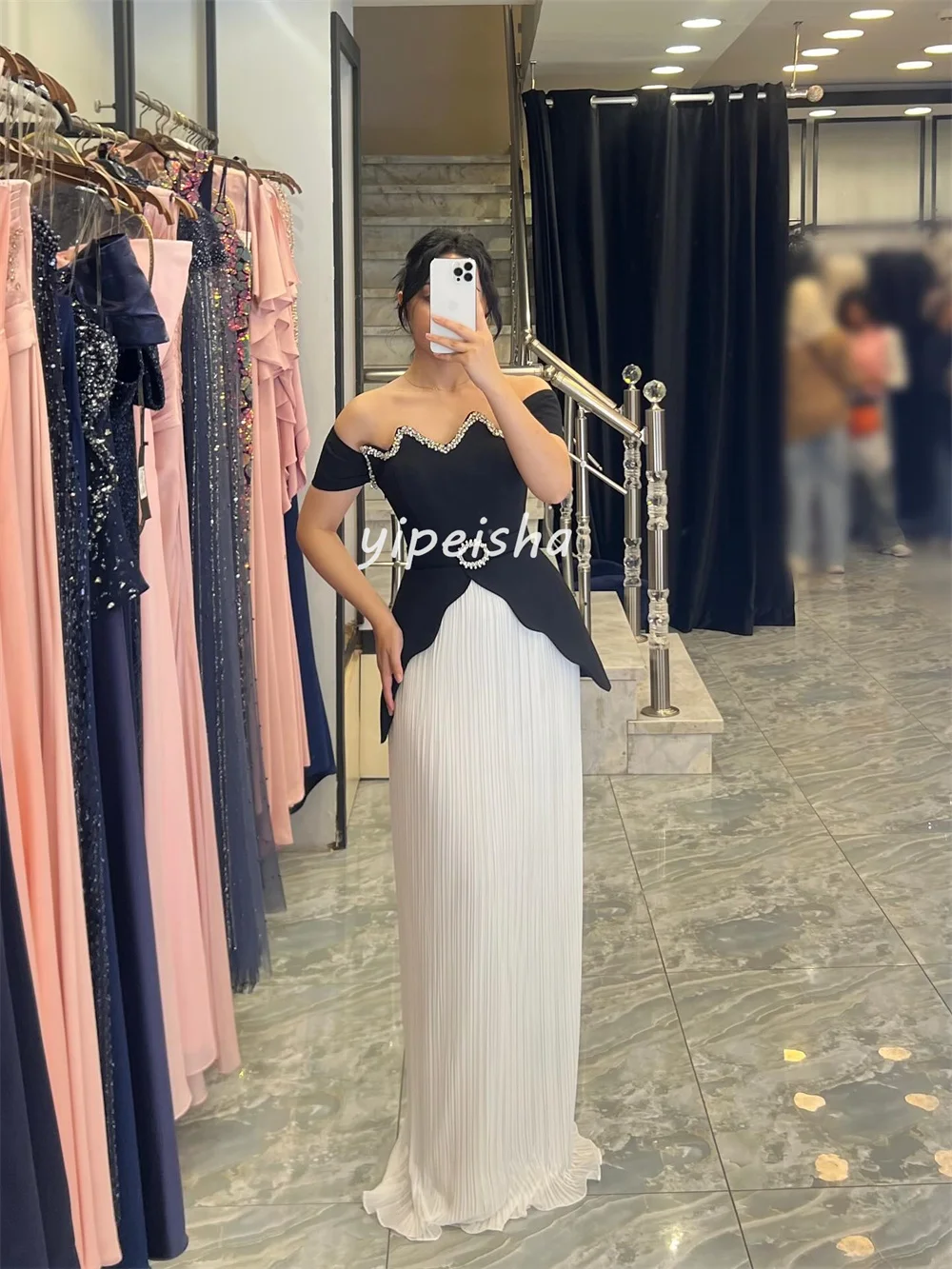 Customized Modern Style Fashion Jersey Rhinestone Pleat Straight Off-the-shoulder Long Dresses Bespoke Occasion Dresses Matching