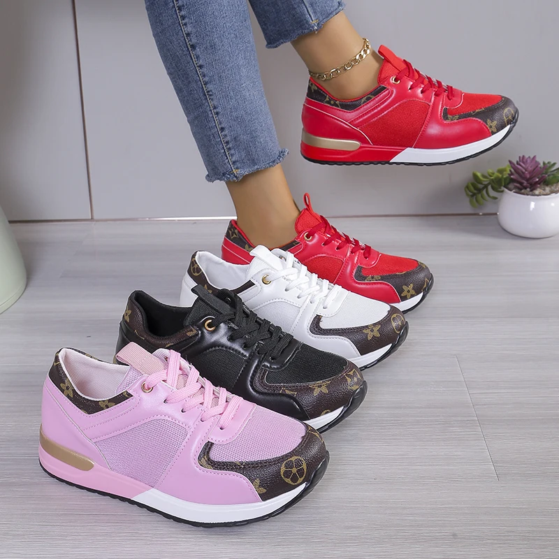 Women Flat Sneakers Lightweight Designer Fashion Loafers Spring Shallow Outdoor Comfortable Sneakers Breathable Shoes for Women