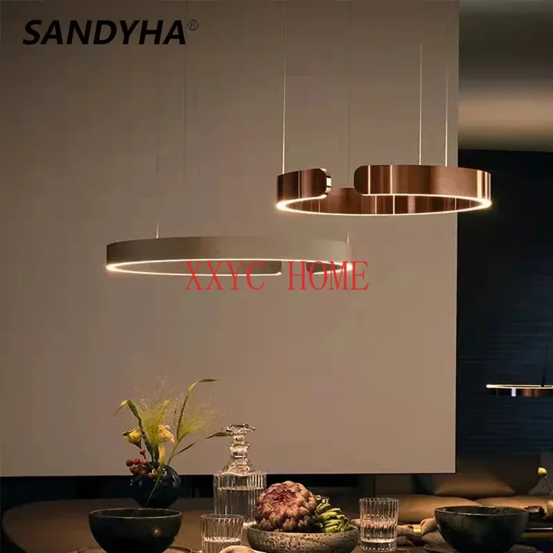 

Современные креативные C-образные кольцевые люстры SANDYHA, светодиодная лампа для столовой, гостиной, блеск, салонный декор, подвесные светильники, освещение