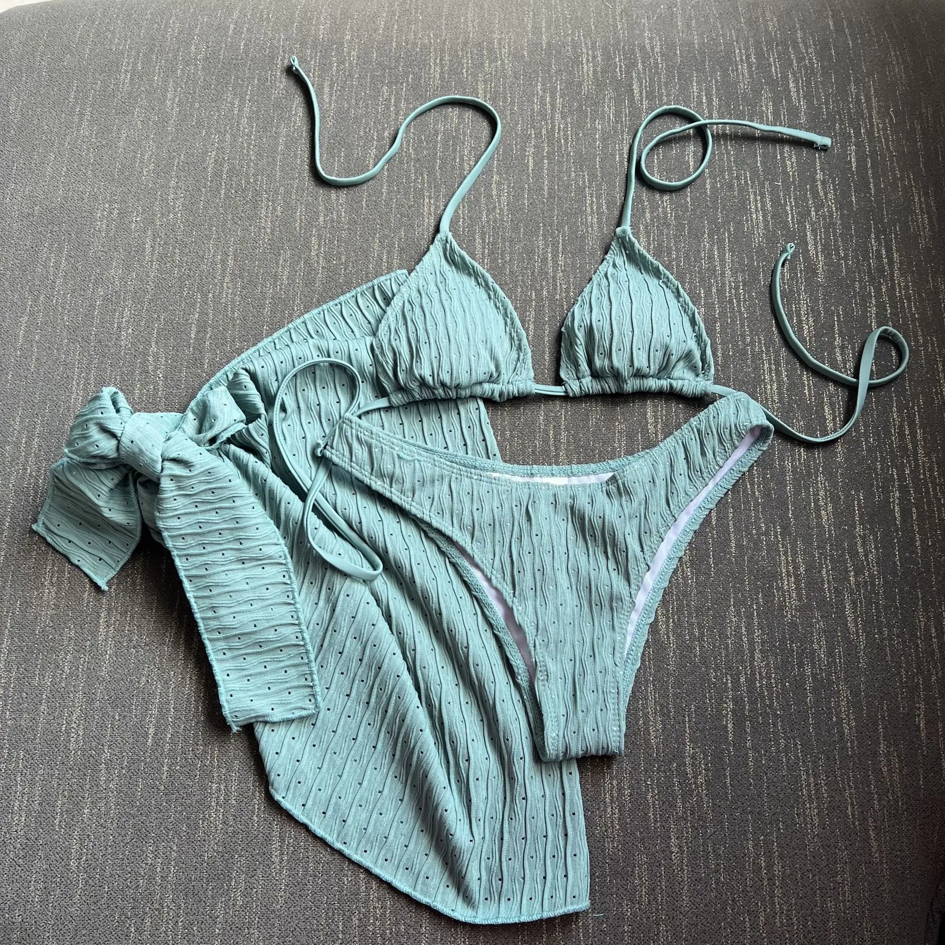 Bikini seducente, bikini increspato lusinghiero, costume da bagno regolabile con lacci senza schienale, abbigliamento da spiaggia in tre pezzi con spalline