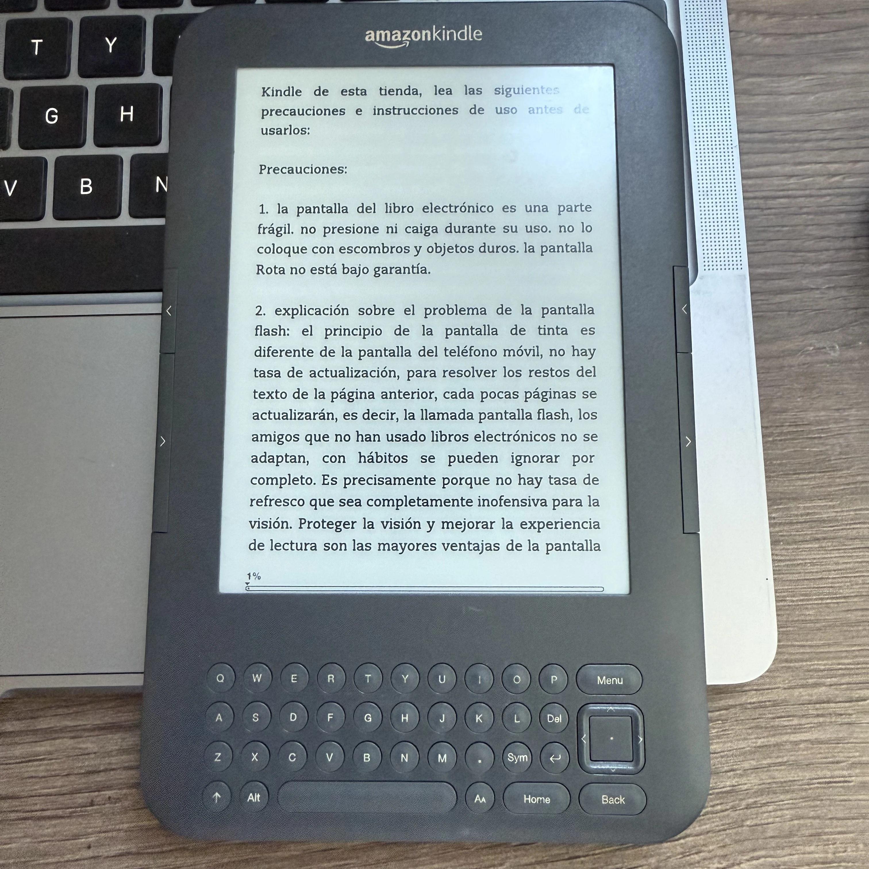 used Kindle 3 generation ebook e book eink e-ink reader 6 inch touch screen wifi ereader no light better for kobo kindle