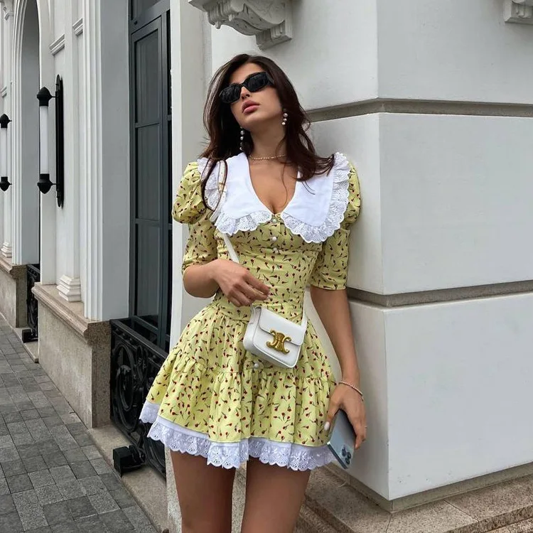 2024 Summer New Product Doll Neck Short Sleeve Fragmented Flower Dress Elegant And Fashionable Waist Pulling Puff Skirt