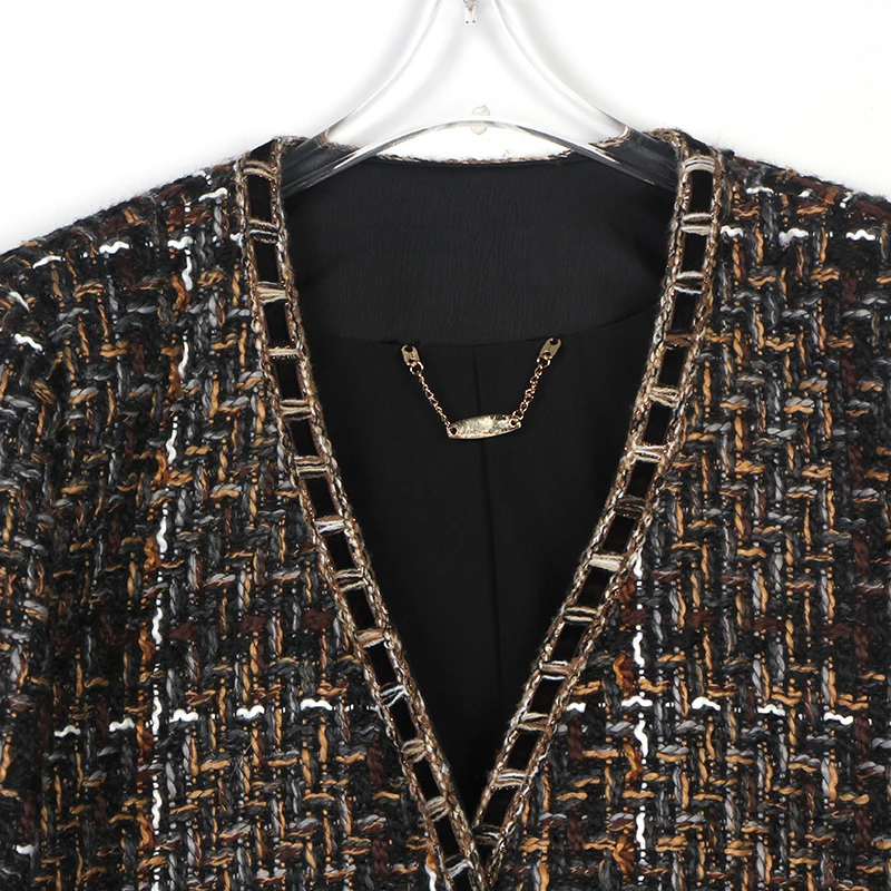 2025, neue mittellange, modische, bequeme und elegante Tweed-Oberbekleidung in Kaffeefarbe für Damen mit High-End-Temperament