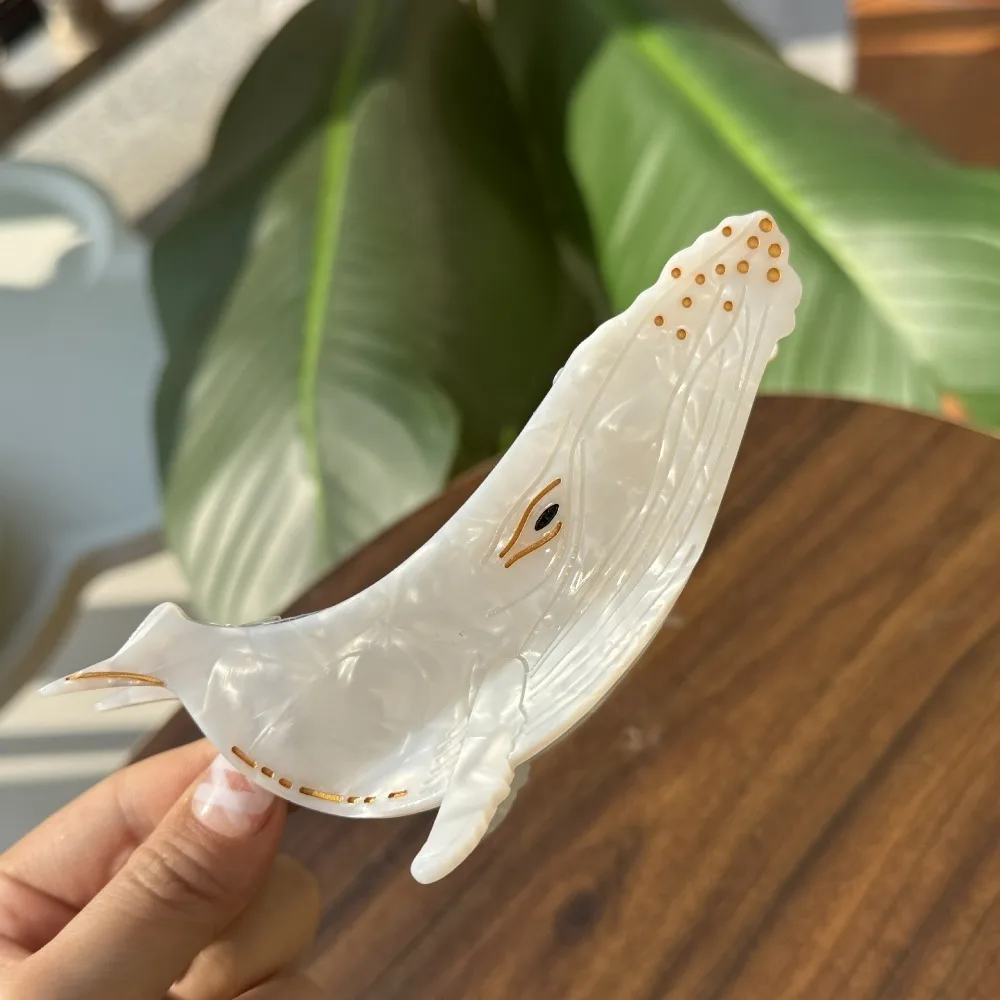 

School Sweet Acetate Fish Hair Claw Acetic Acid Egg Sperm Whale Shark Clip Sea Creature Noctilucent Animal Hair Clip Women