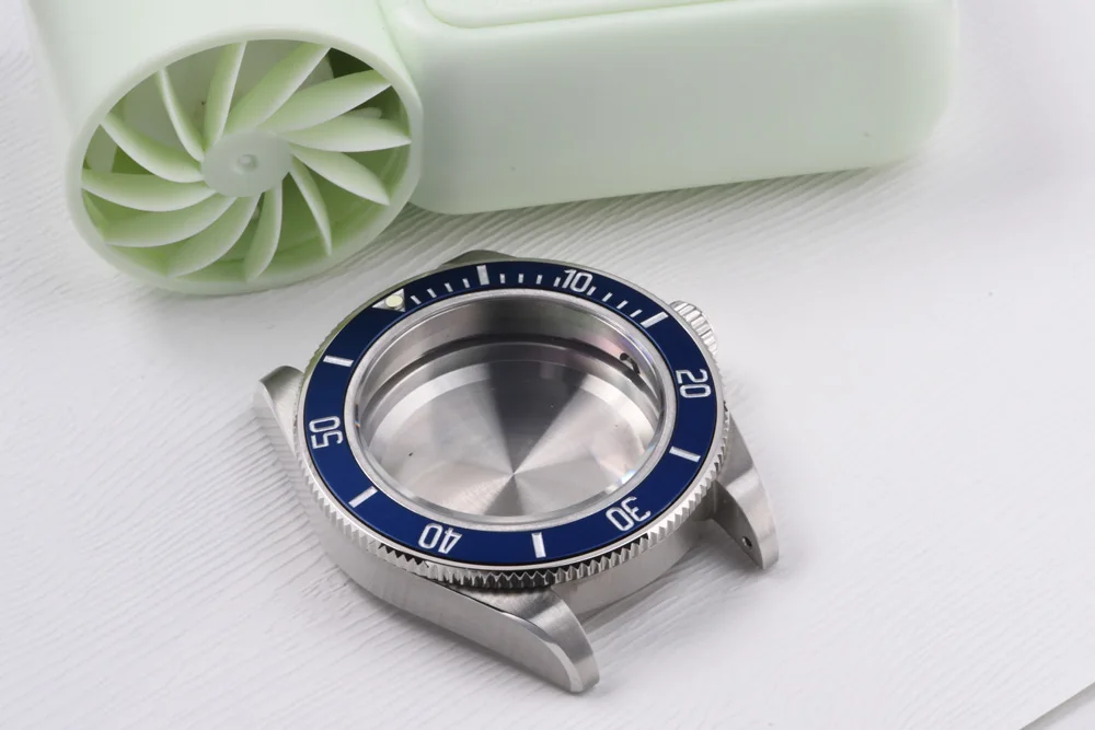 29-mm-Zifferblatt-Uhrengehäuse BGW-9, leuchtendes 316L-Edelstahl-Saphirglas-Tauchgehäuse für NH35A NH36A Automatikwerk-Teile – Detail 5