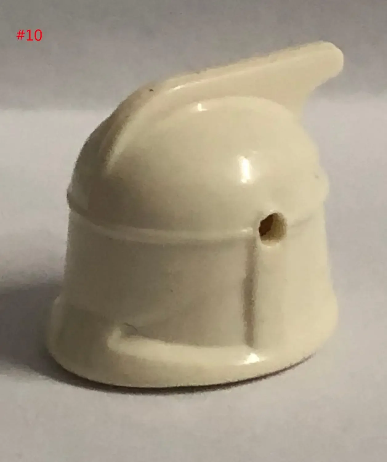 100 pcs pure white helmet head Building Block  Mini Action Figure Toys Solid Plain Helmet Accessories