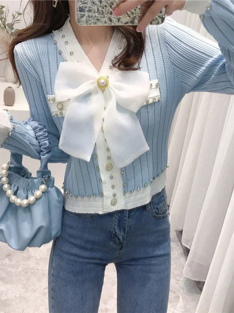 Korejepo Gentle Knitted Sweater 2024 Women Autumn New French Sweet Tops Diamonds Pearl Bow Temperament V Neck Long Sleeved Top