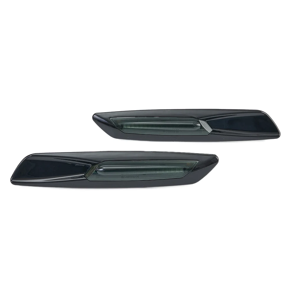 Luci di parcheggio del creatore del lato anteriore per BMW F10 serie 5 2011-2016 luci di parcheggio dell'indicatore laterale fumo nero Trim 100% nuovo di zecca