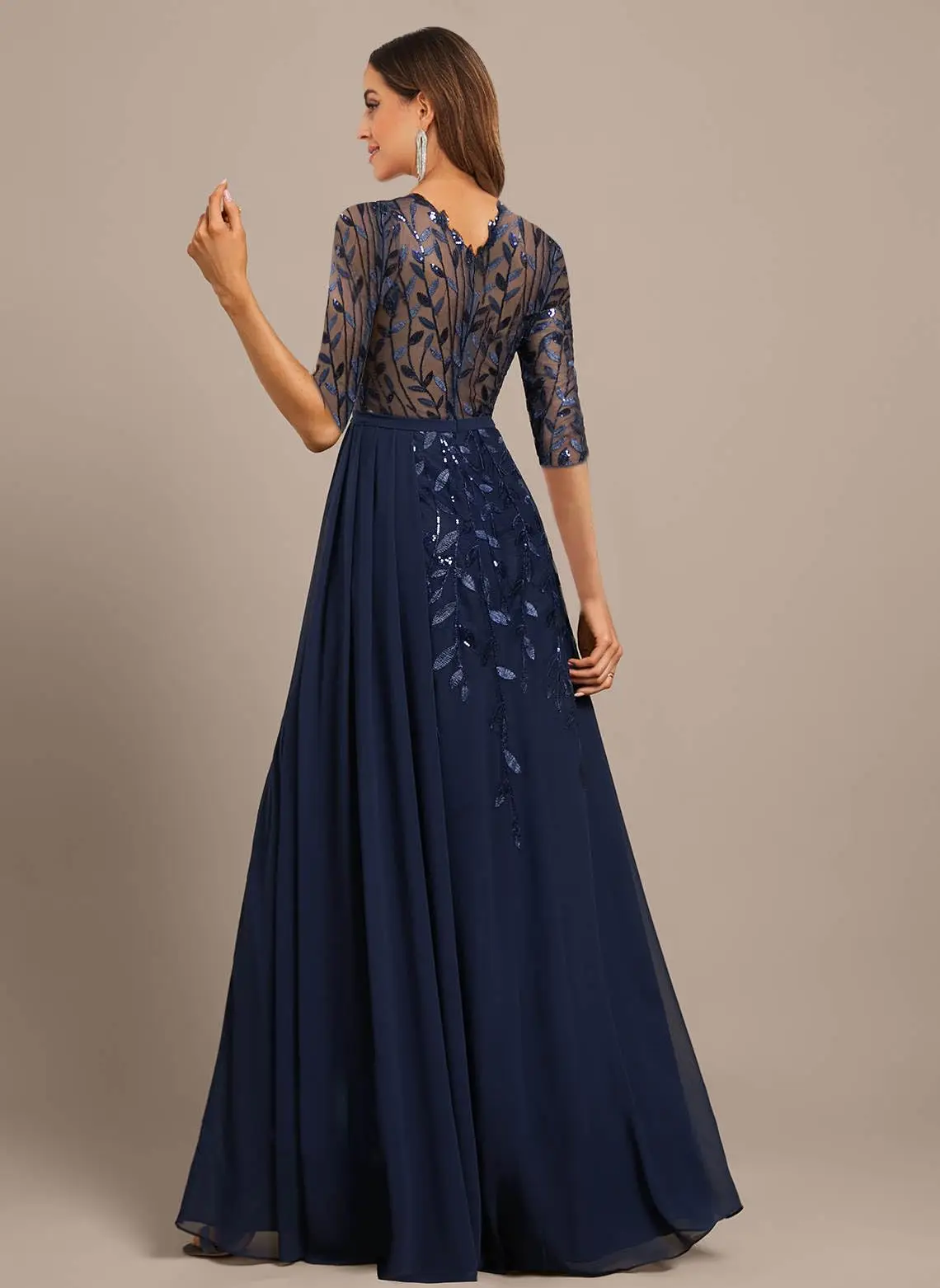 결혼식을 위한 브이넥 쉬폰 신부 어머니 드레스 반소매 슬릿이 있는 반짝이는 긴 이브닝 파티 드레스