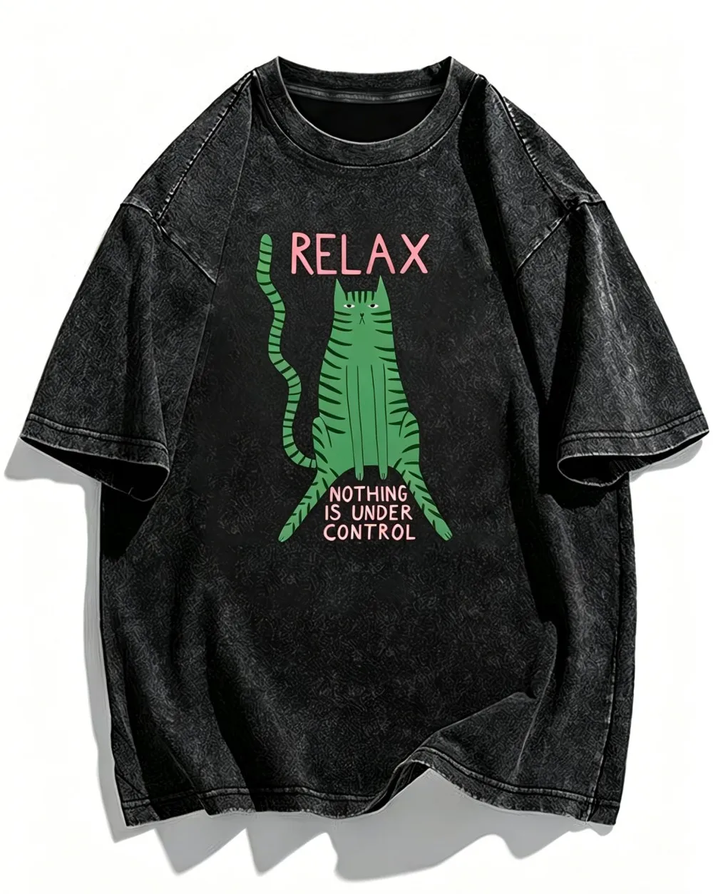 Ausgefallenes grünes Katzen-T-Shirt aus gewaschener Baumwolle, lustiges Tier-Grafik-T-Shirt, ästhetisches Charakter-Oberteil, kreative Streetwear, modische Kleidung
