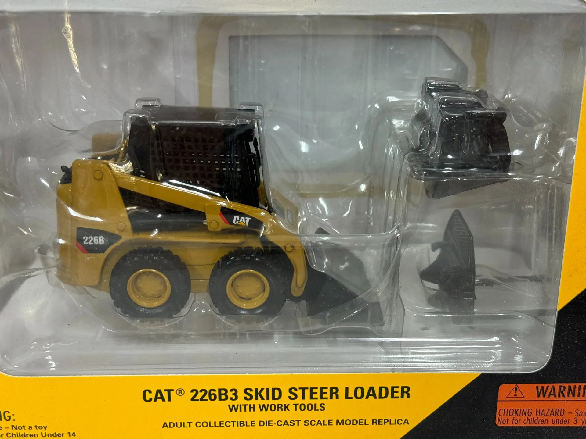 Diecast CAT 1/32 Bilancia 226B3 Caricatore In Lega Modello di Auto Da Collezione Giocattolo Regalo Souvenir Display Ornamento