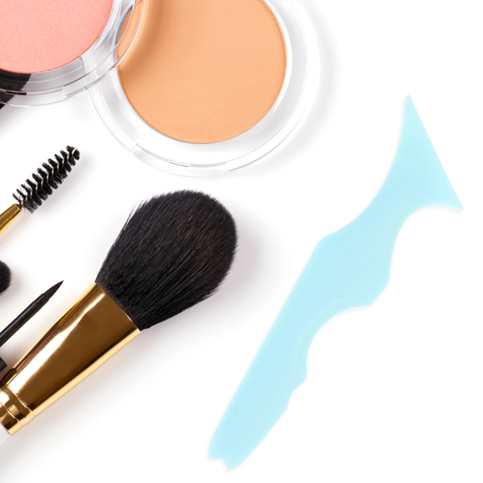 完璧なウィングを作るためのシリコンアイライナーエイドステンシル 簡単にマスカラを塗る描画ツール リップメイクアップアシスタント ビューティーラーラーアクセサリーセット