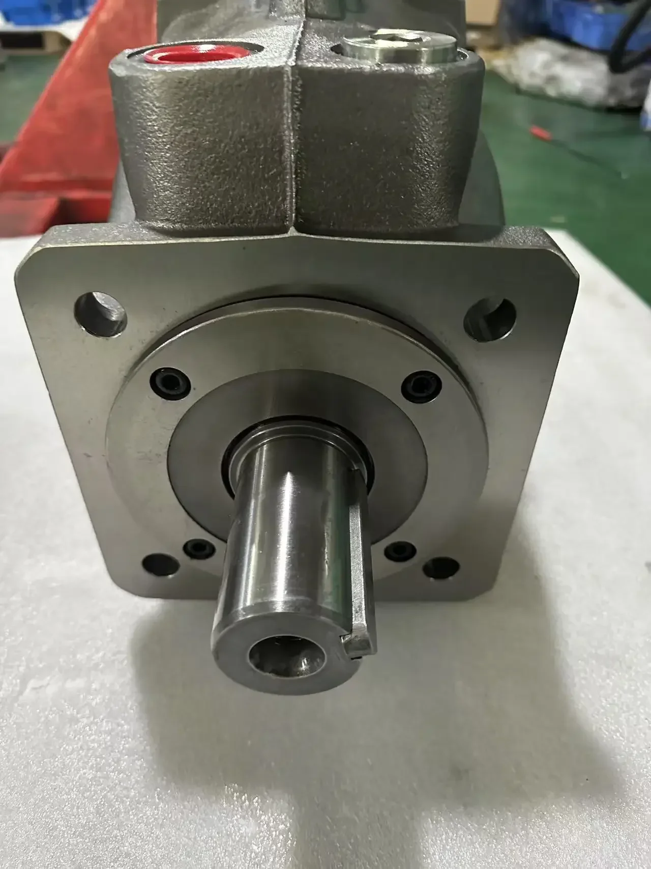 ปั๊มไฮดรอลิกแบบลูกสูบซีรีส์ PV046 PV063 PV071 PV080 PV092 PV140 PV270 PV180 รุ่น PV180R1K4T1WWLZ