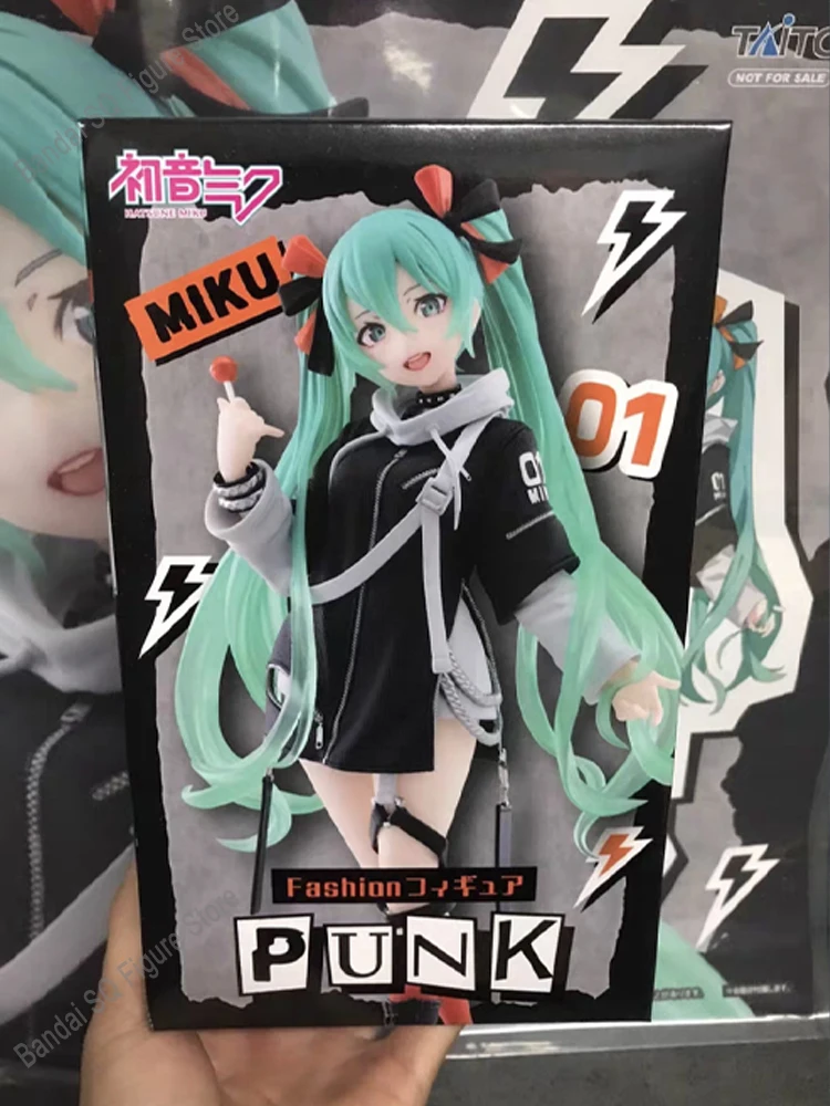 New Original Taito Vocaloid Hatsune Miku Fashion Anime Figure Punk Future Collection Desktop Decor Model Toys Christmas Gift