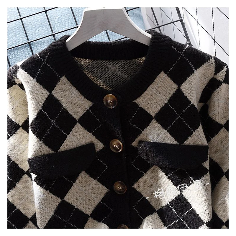 Women Vintage Classic Argyle Chic Single Breasted Outewear Knitted Cardigan Y2K Casual Round Neck Long Sleeve Loose Sweater Coat