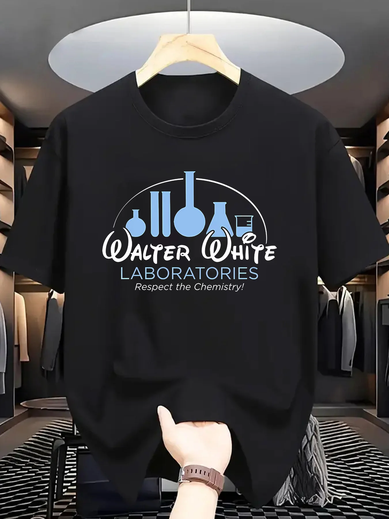 

Мужская коричневая футболка Walter White Laboratories — повседневный летний стиль с принтом в стиле химии, коротким рукавом, круглым вырезом