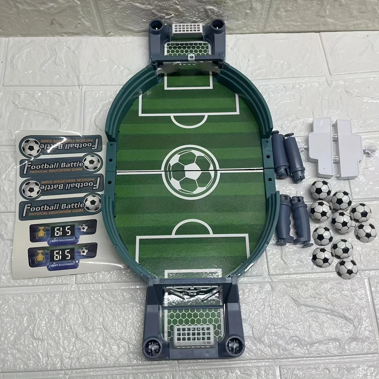 12-Piece Mini Football Field Game Set - Family Head-to-Head Tabletop Board Game for Children's Party Holiday Fun