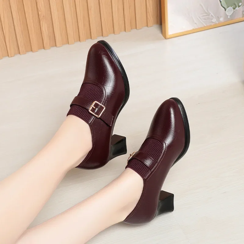 6cm Comfortable Deep Mouth Soft Leather Shoes Women Pumps 2024 Spring Med Block Heels Shoes for Office Mom Model Daily