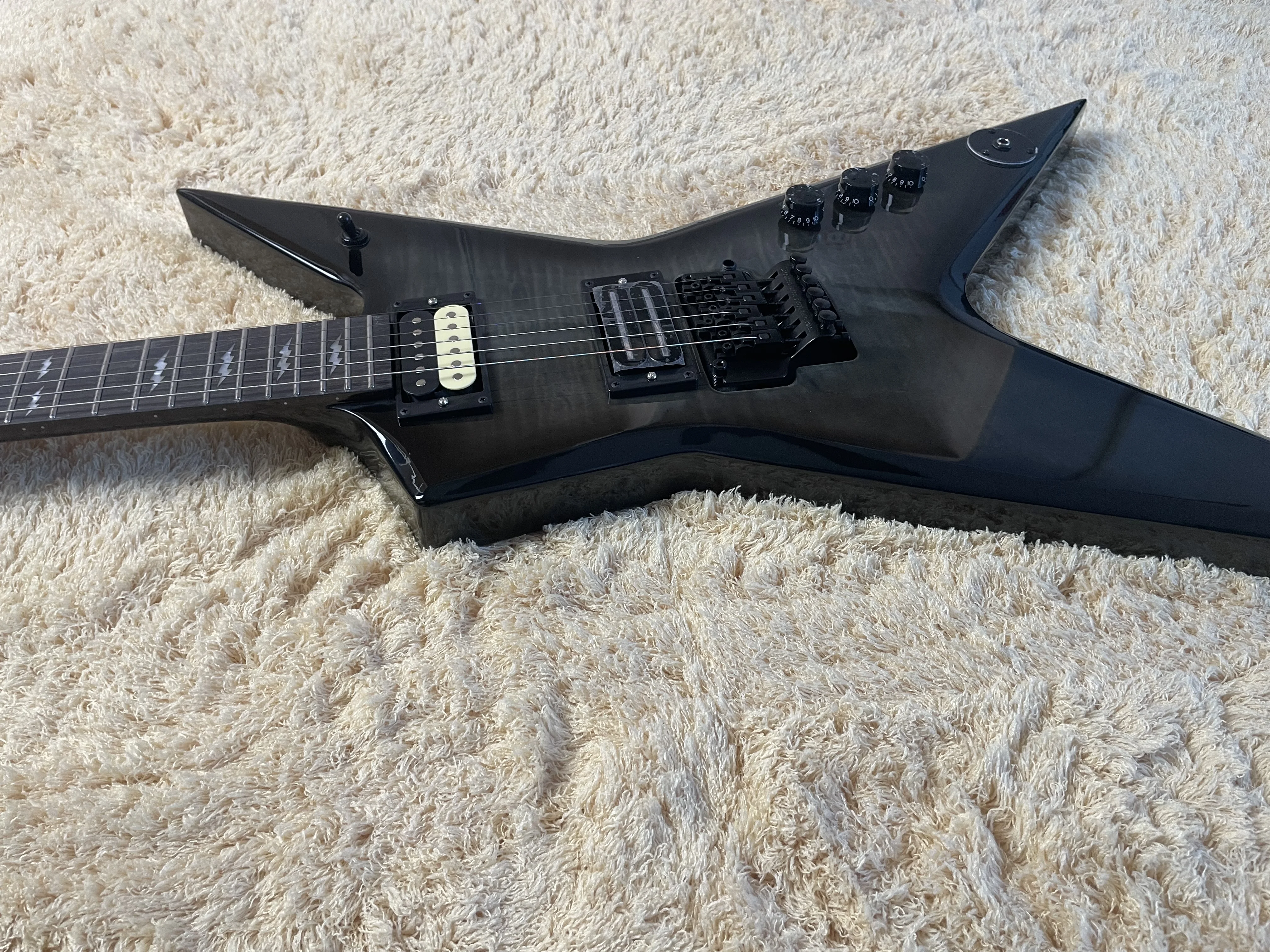 6 String ML Style Electric Guitar Olive Green Fade Flamed Maple with Lightning Fretboard Inlay view 2