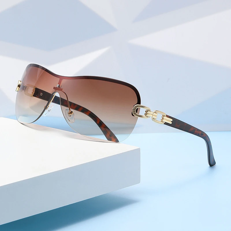 New One-Piece Sunglasses Retro Style Versatile Wrap Glasses Fashion All-in-One Sunglasses Women
