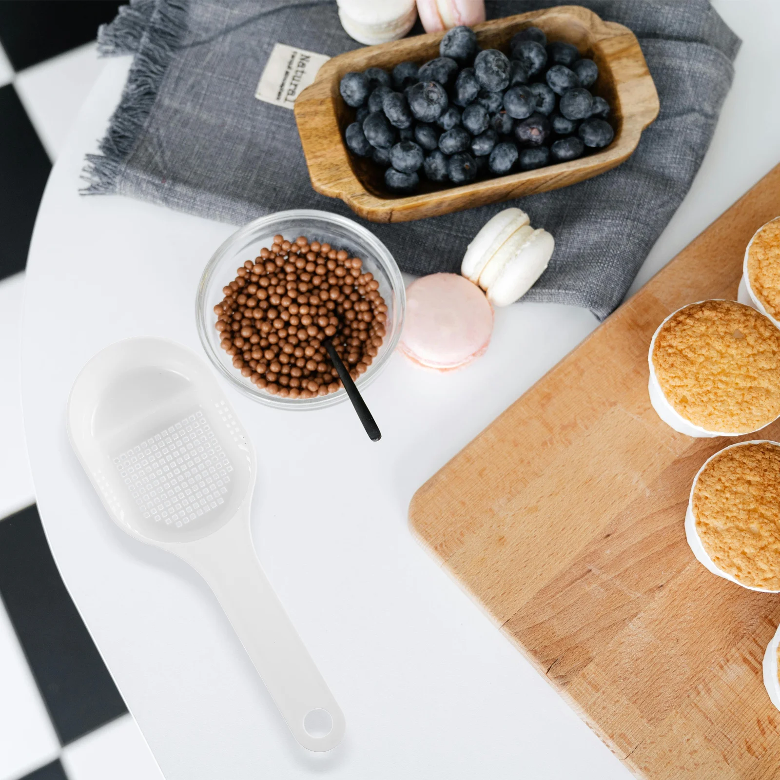 4 قطعة مسحوق بلاستيكي شاكر غرامة شبكة المغربل لخبز السكر دقيق الكاكاو تصميم سلس أداة المطبخ سهلة التنظيف