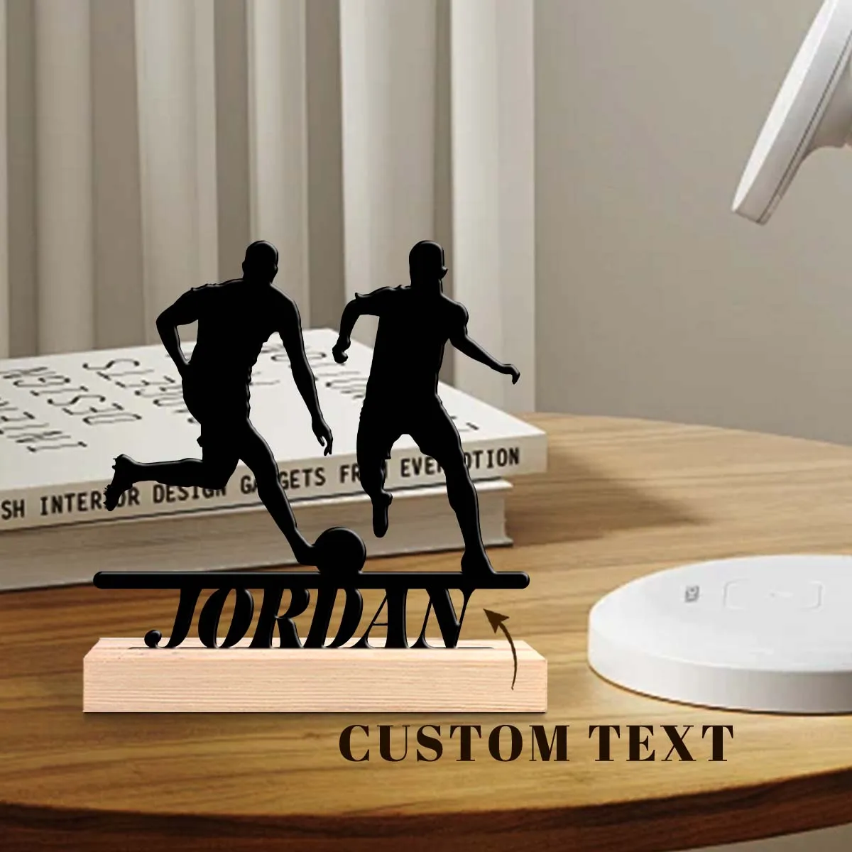 1pc Metal Desktop Ornaments and Decorations Custom Content Equipped with Wooden Base Perfect for Home or Office Decoration