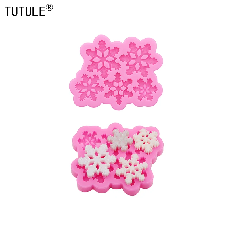 DIY Christmas Snowflakes Keychain Earrings Silicone Mold Snowflake Clay epoxy resin Accessories Moulds cake Chocolate Molds