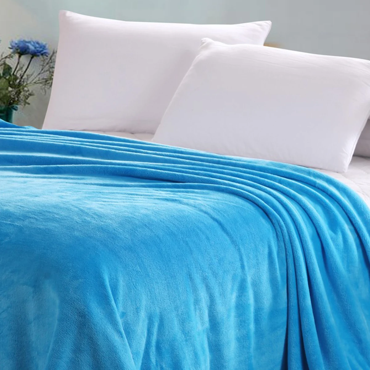 

Fleece Blanket Extra Warm Lightweight Winter Camping Flannel Blacnket Home Use Washable Solid Color Bedding Flannel