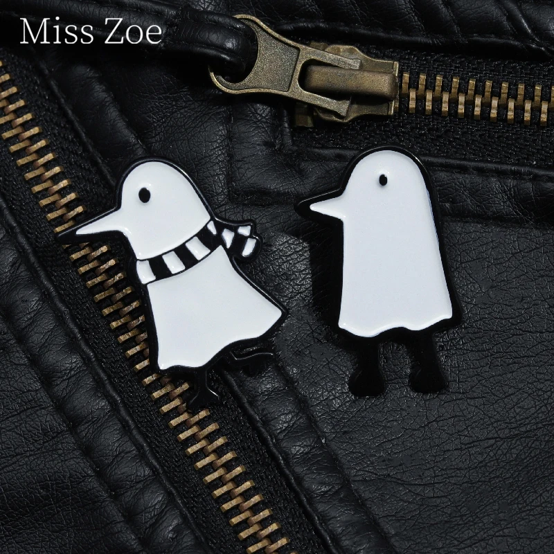 Goodnight Punpun Enamel Pin Cartoon Japan Comic Graffiti Chicken Devil Eyes Brooches Lapel Backpack Badge For Fans Friends