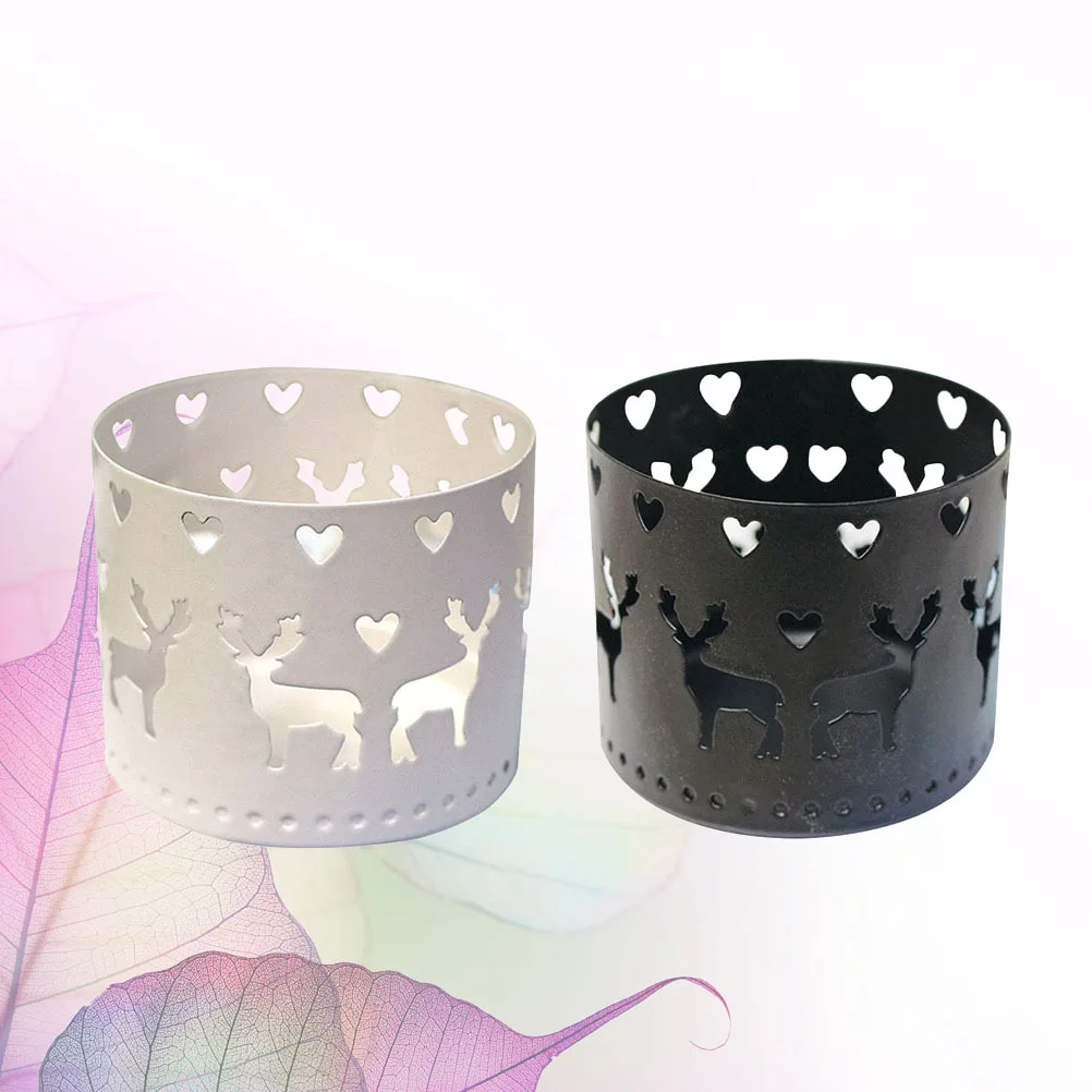 

2Pcs Christmas Candlesticks Hollow-Out Iron Holders Chic Vintage Stands for Home Wedding Decoration