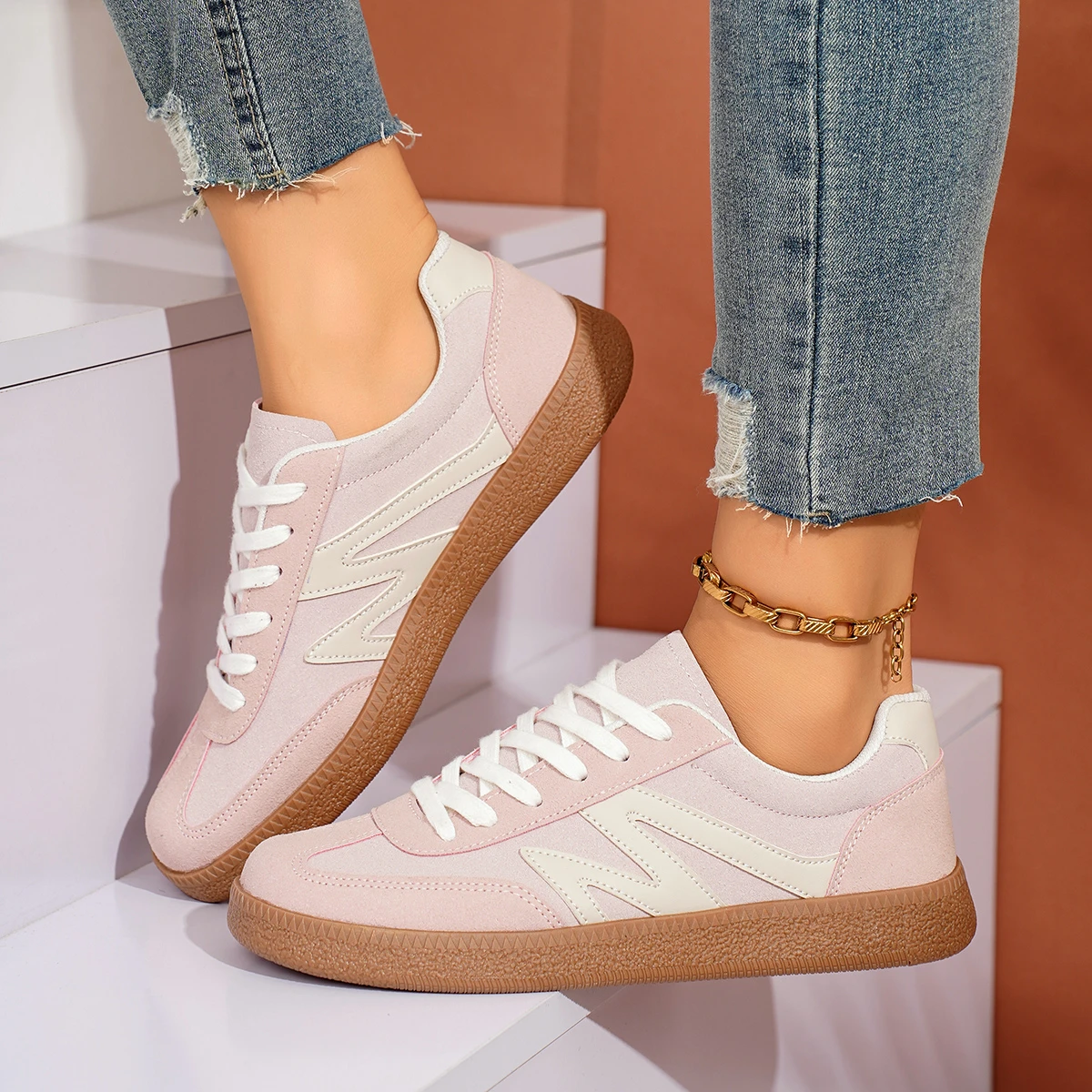 

Женские повседневные немецкие кроссовки с плоской подошвой, весенняя модная дизайнерская легкая уличная нескользящая спортивная обувь соответствующего цвета