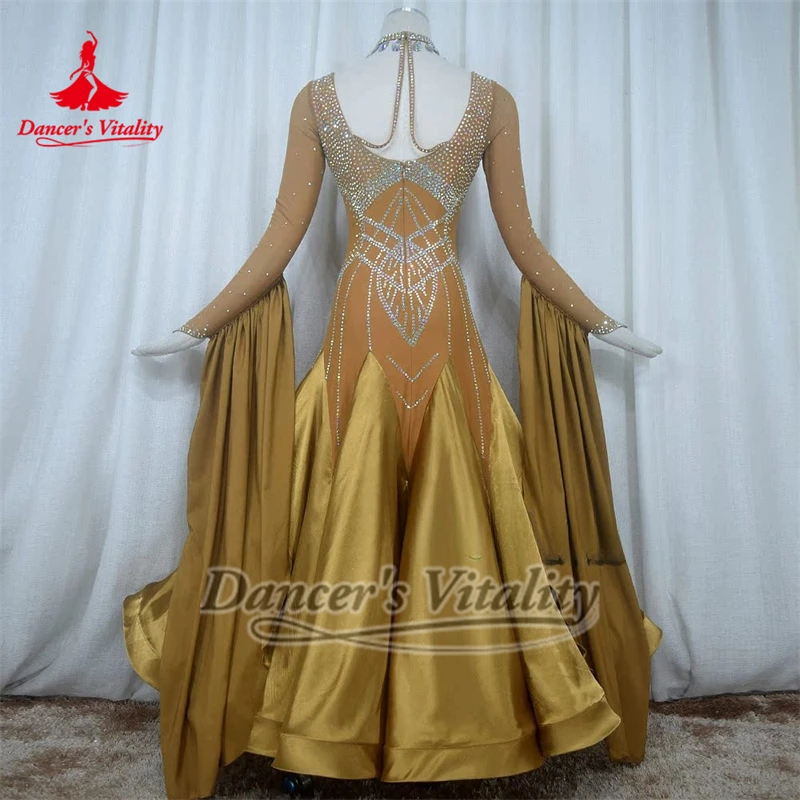 فساتين نسائية باللون البني الداكن لقاعة الرقص AB بأحجار مع قلادة وحيوية الراقصة للبالغين أداء الفالس ومسابقة الزي حسب الطلب